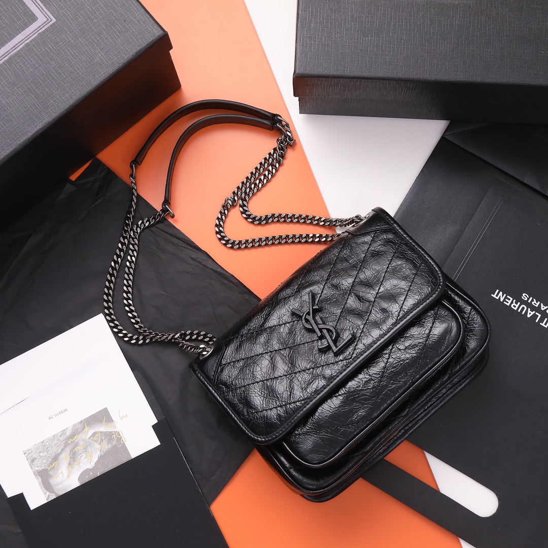 Handbags SAINT LAURENT 533037 size 22x16.5x12 cm - vstockx