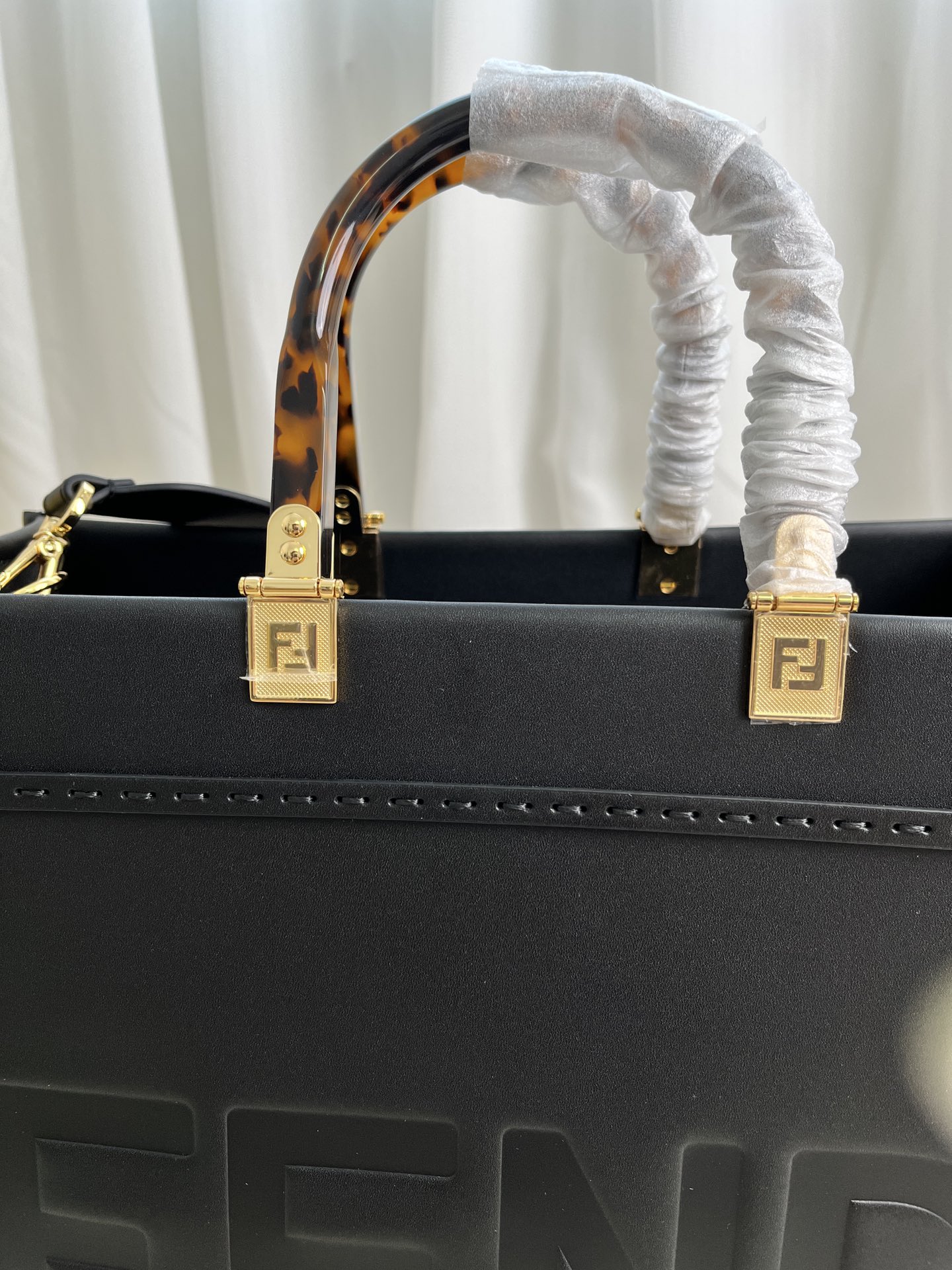 handbags FENDI 877 size:17*35*31 - vstockx