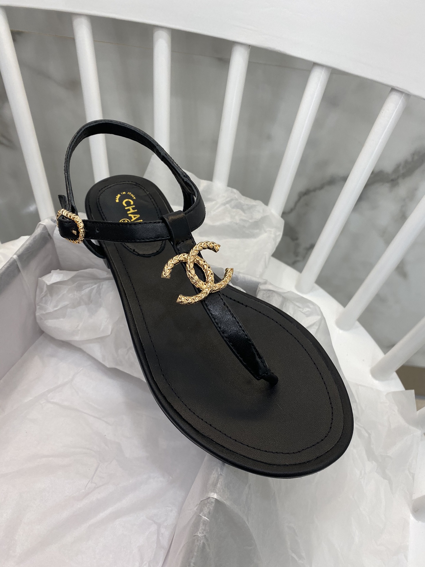 Chanel Slides 28 - vstockx