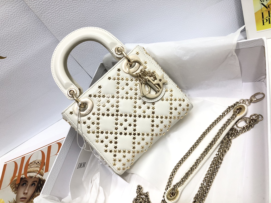Handbag Dior M0505 size 17 x 15 x 7 cm - vstockx