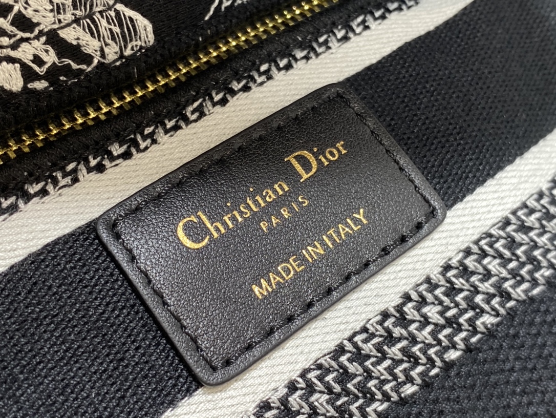 Handbags Dior 6603 size:17*7*15 cm - vstockx