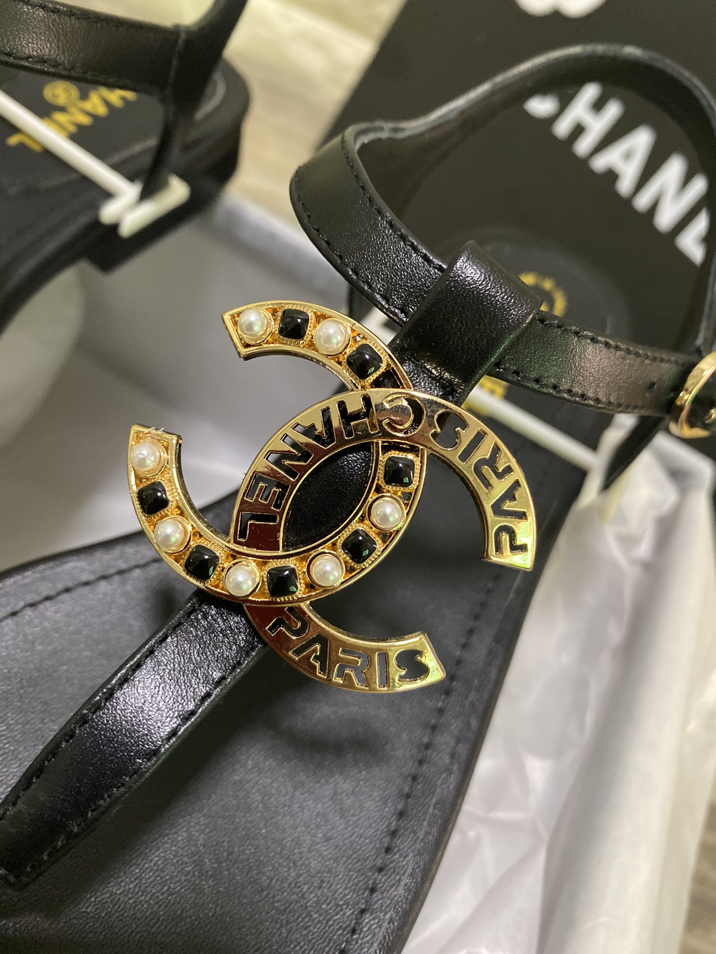 Chanel Slides 46 - vstockx