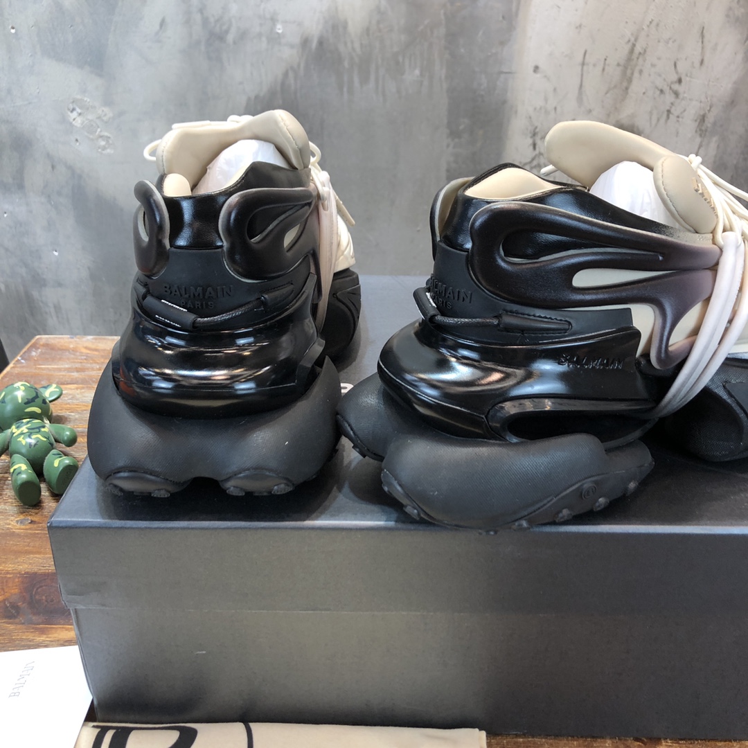 Balmain Sneaker 5 - vstockx