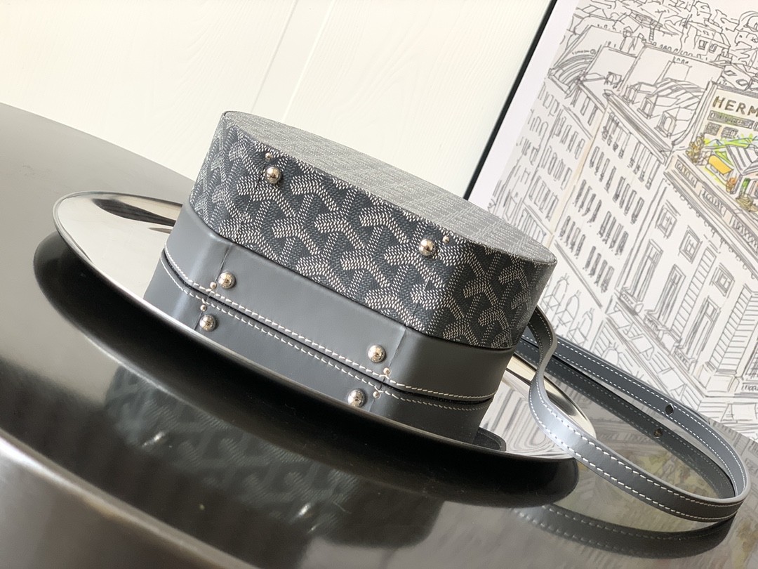 Handbags Goyard Alto 8038 size:16.5*7*18 cm - vstockx