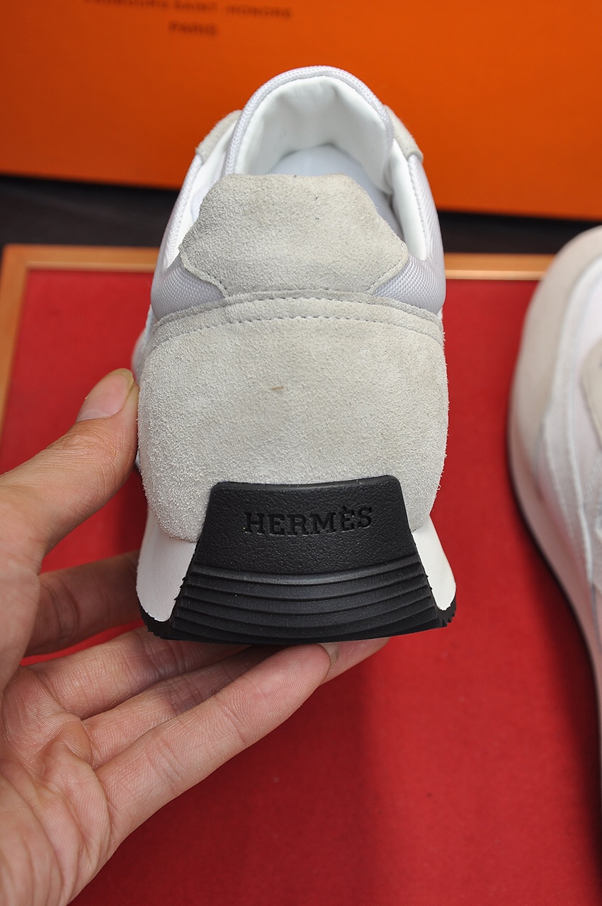 Hermes Low Top sneaker 28 - vstockx