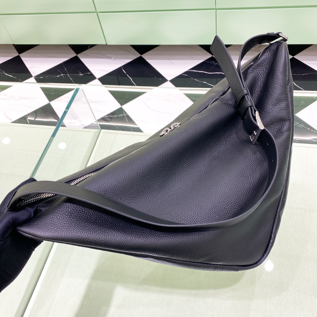 handbags prada 2VY007 size:60*22.5*28 - vstockx