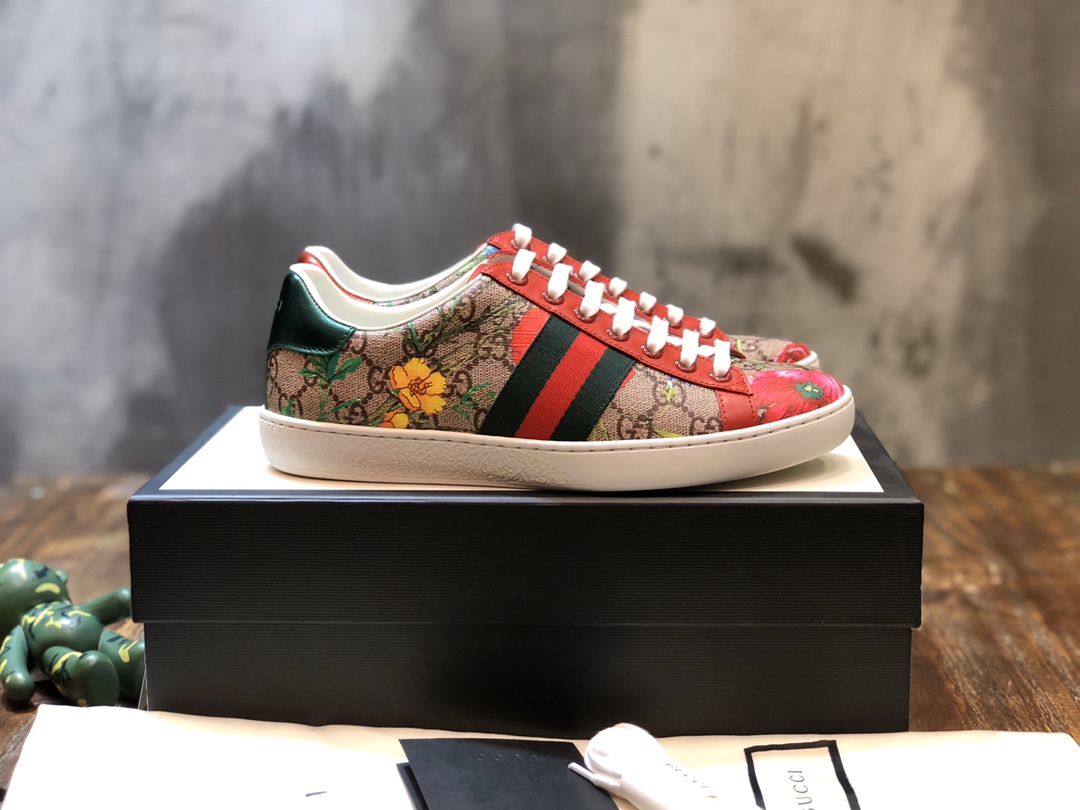 Gucci Ace embroidered sneaker 64 - vstockx