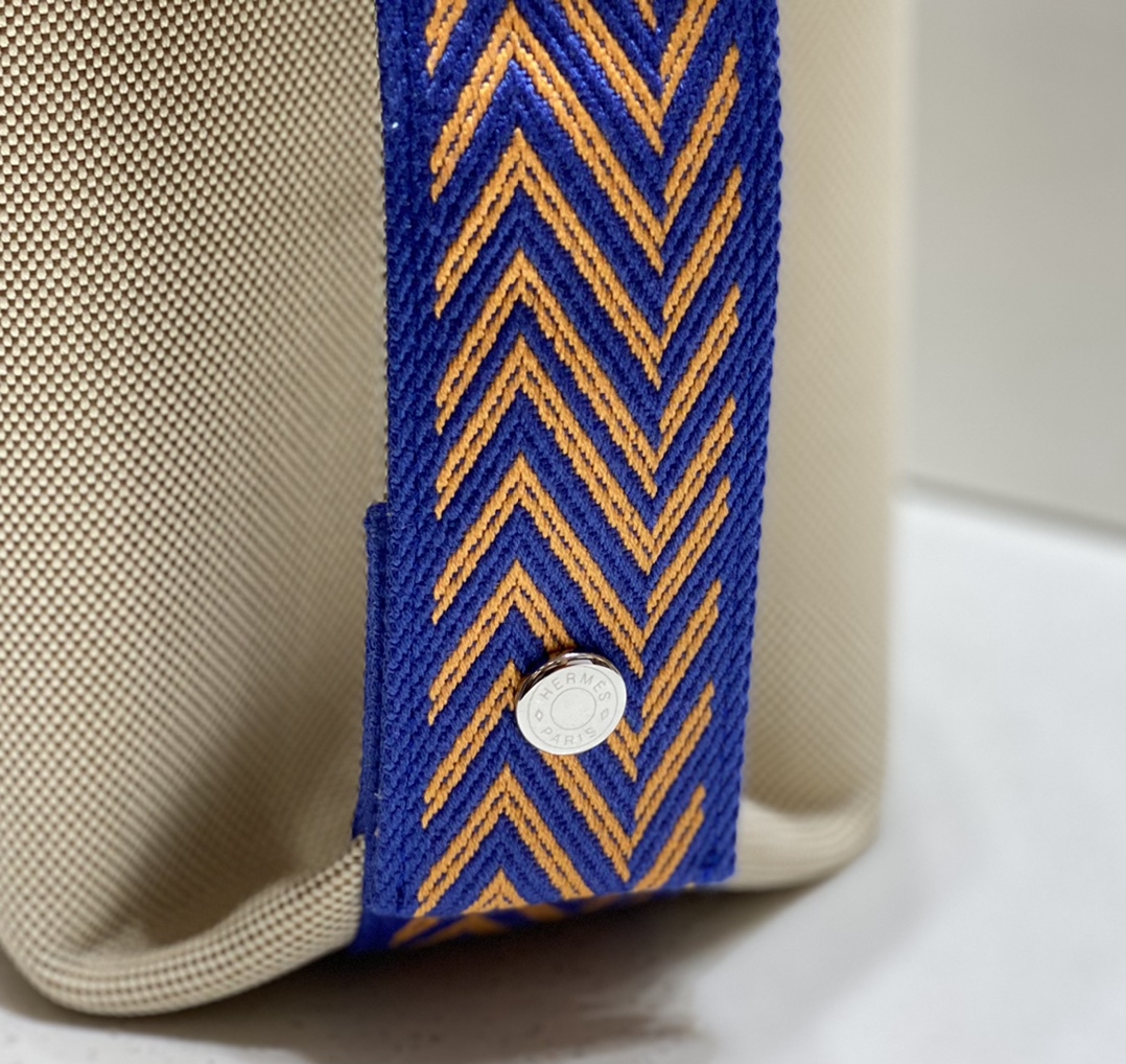 Handbags Hermes  -- size:25*21*14 cm - vstockx