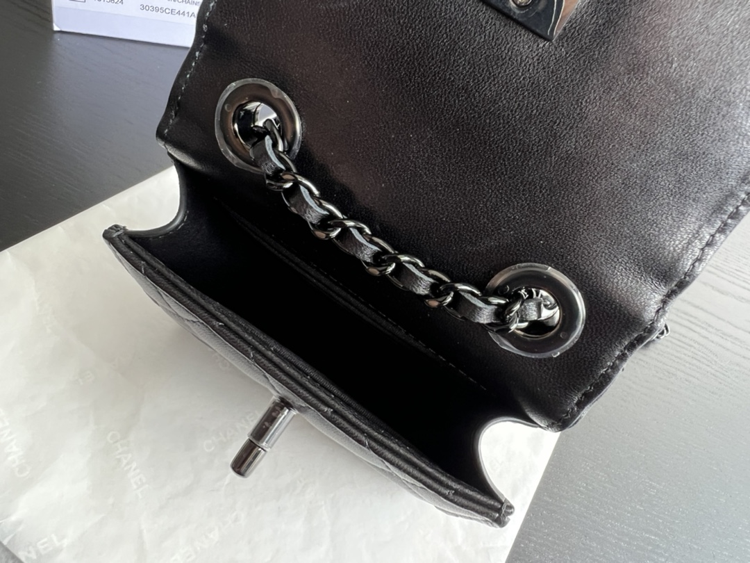 Handbag Chanel 81633 size 11cmx11cmx5 cm - vstockx