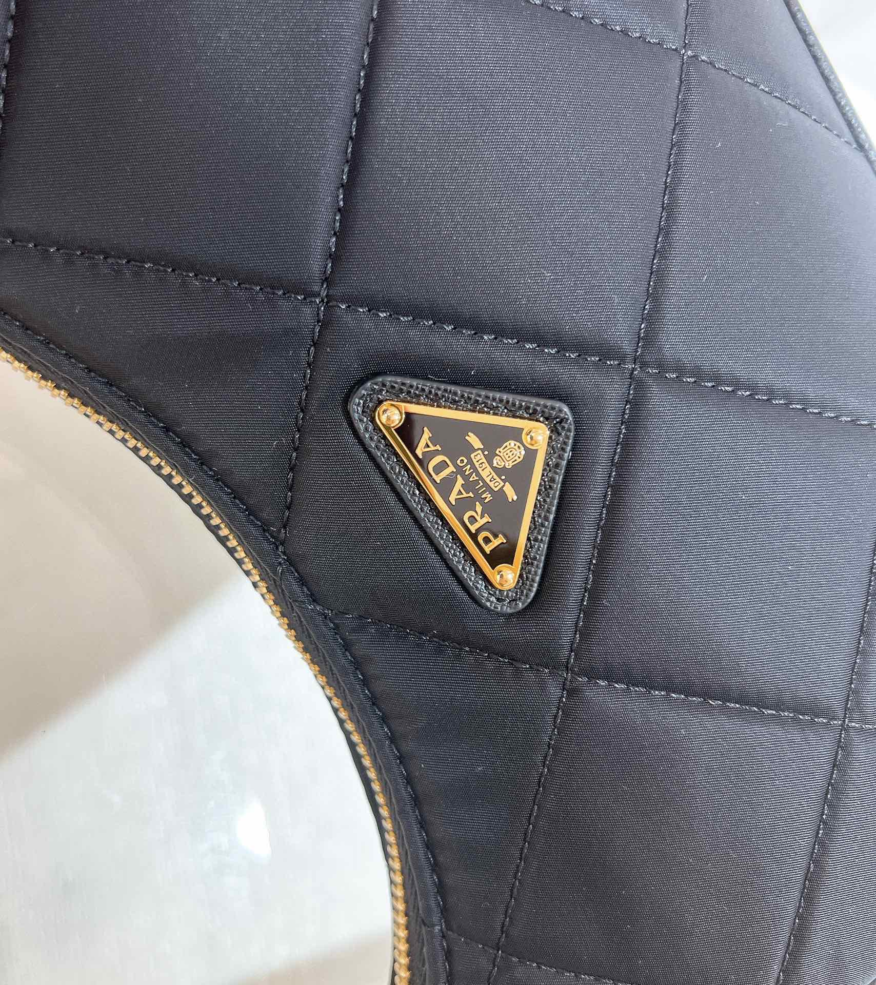 handbags prada Hobo 1BC204 Size:22*18*6cm - vstockx