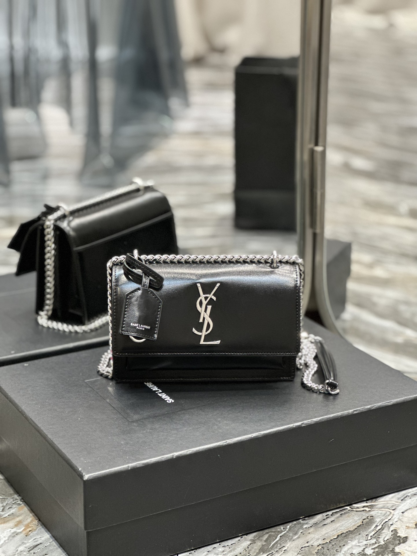 Handbags SAINT LAURENT 441972 size 19  13  8 cm - vstockx