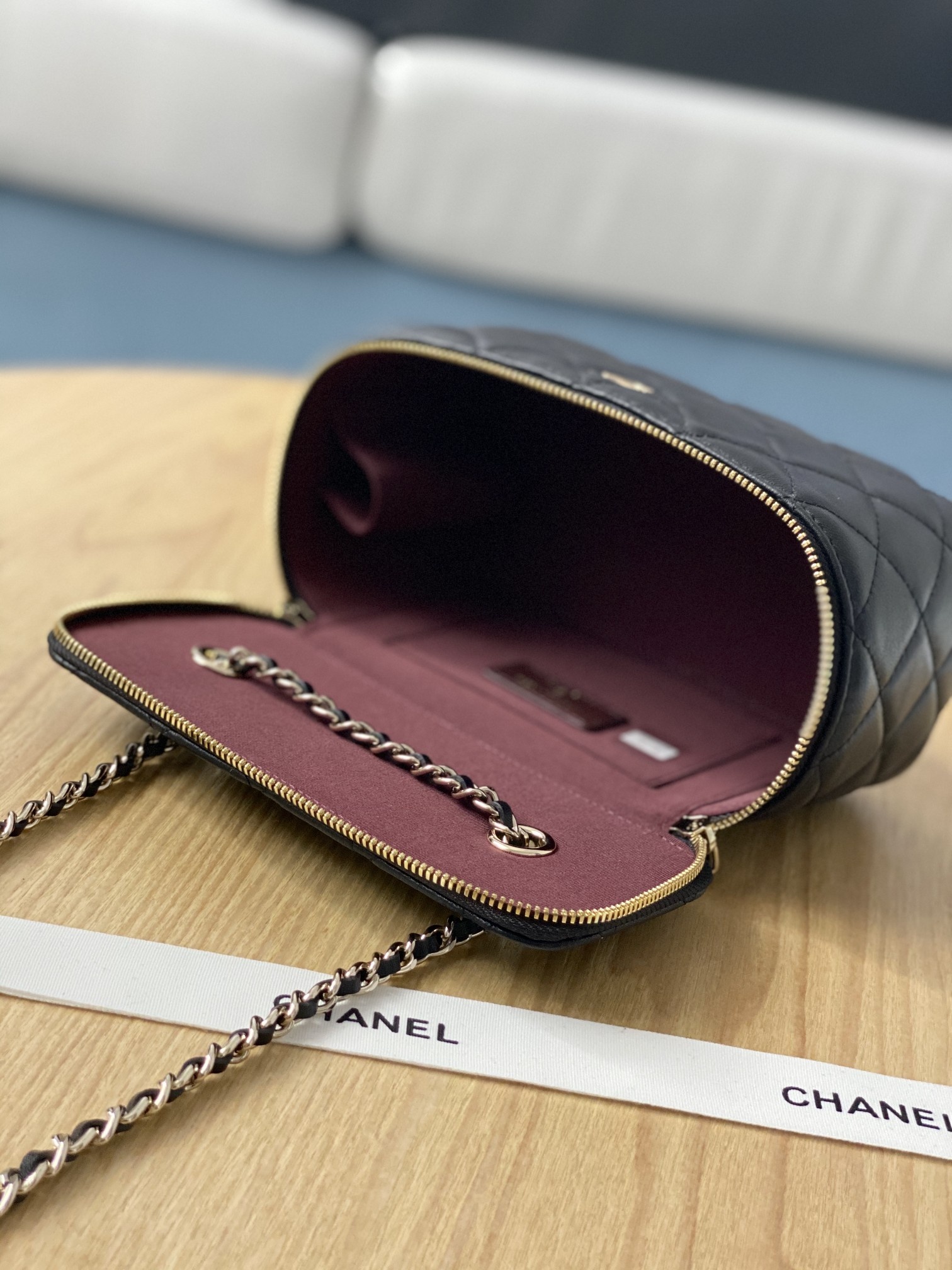 Handbag Chanel 81341 size 9.5*17*8 cm - vstockx