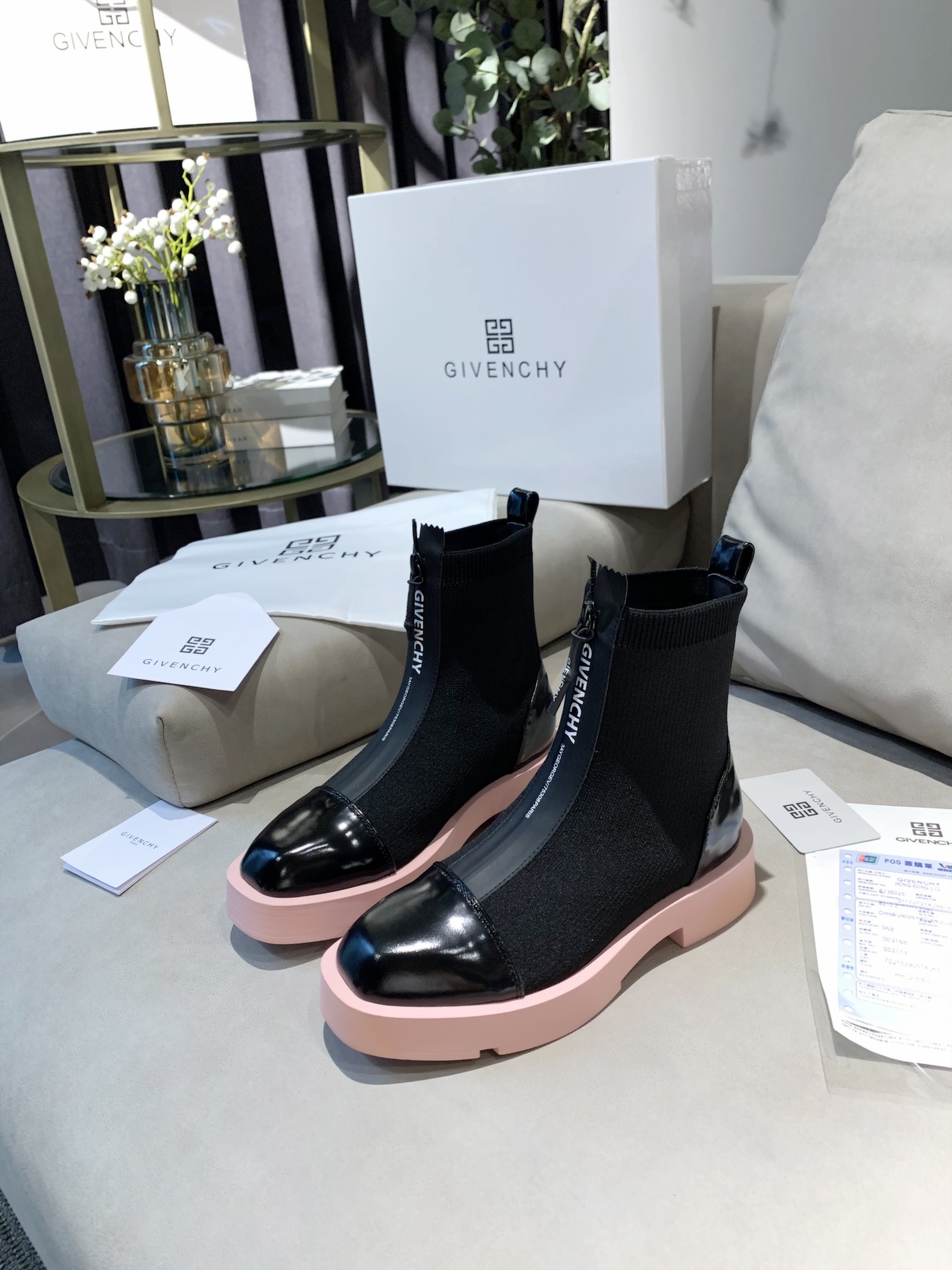 Givenchy Boots 18 - vstockx
