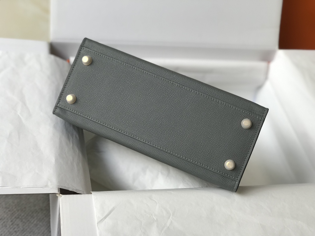 Handbags Hermes   . size:25 cm - vstockx