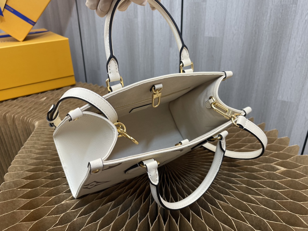 Handbag Louis Vuitton M45659 size 25.0 x 11.0 x 19.0 cm - vstockx