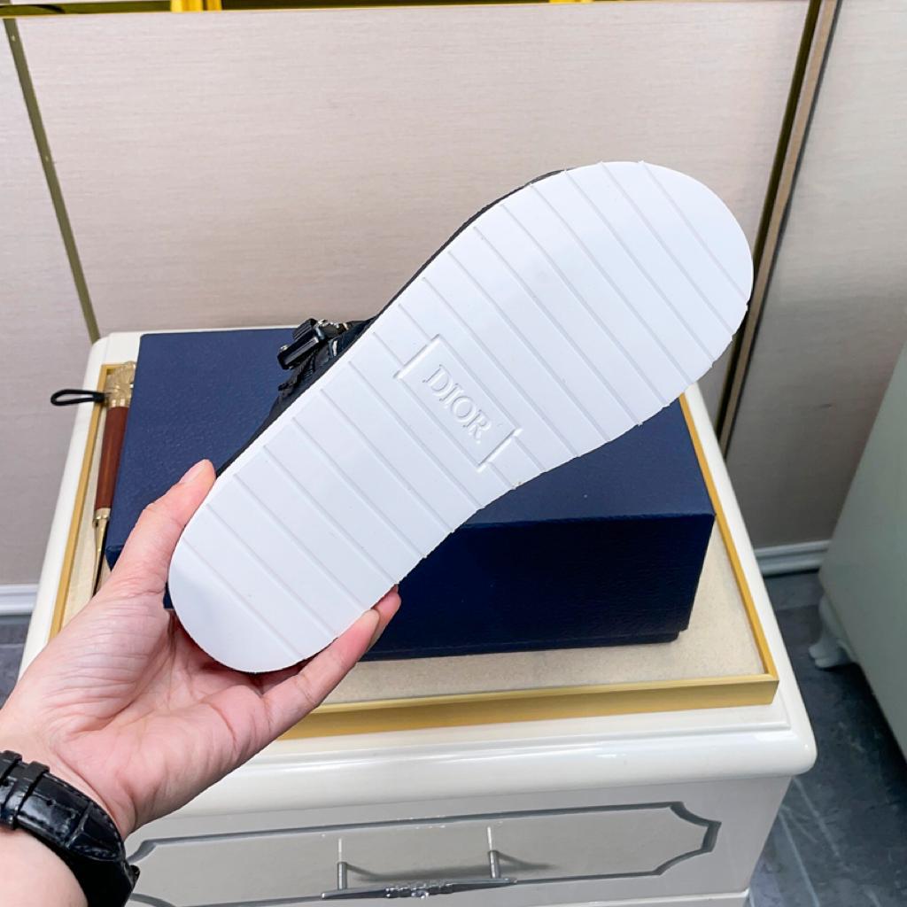 Dior Alpha Sandal Oblique - vstockx