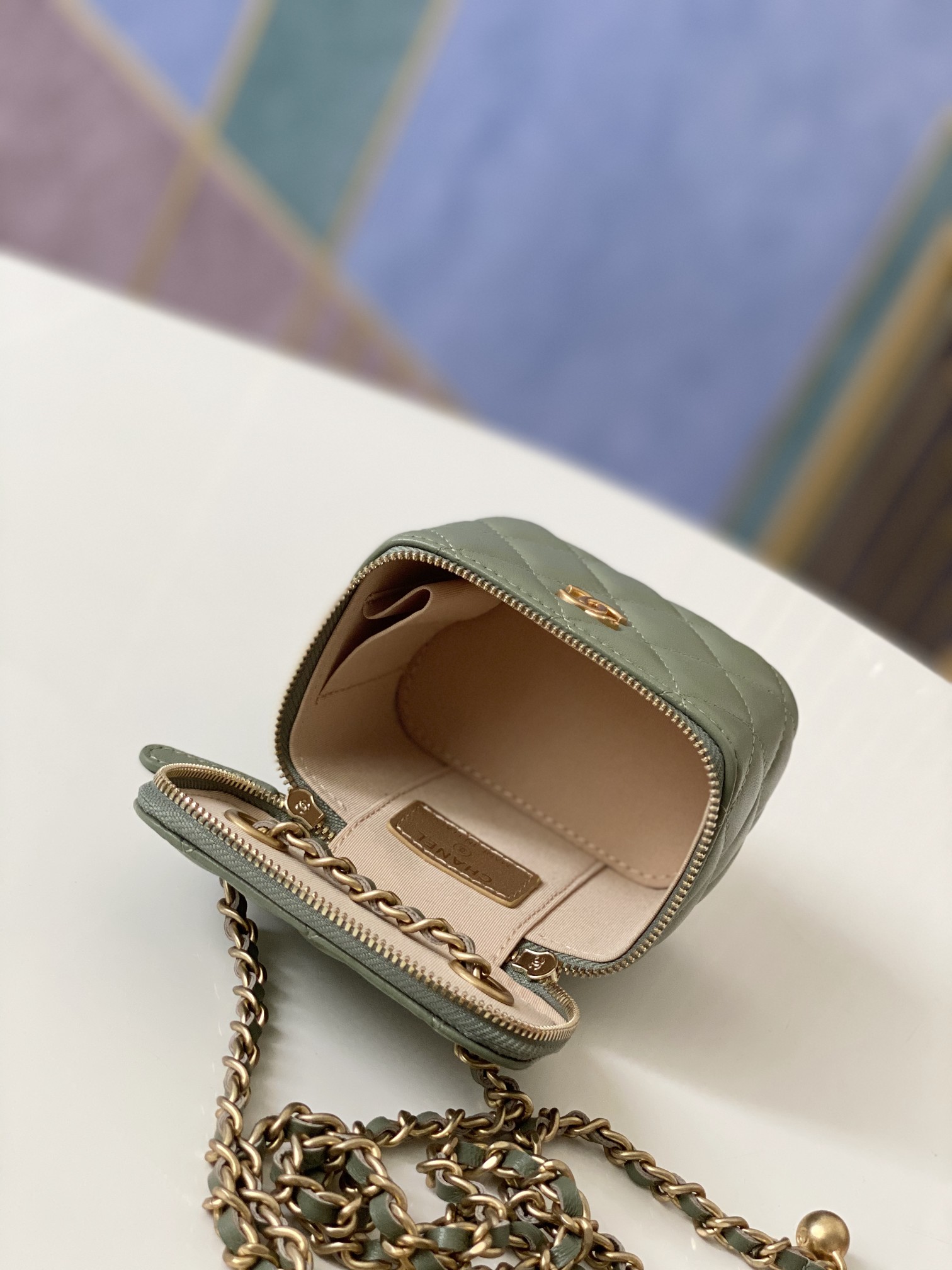 Handbag Chanel 81136 size 10.5 8.5 7 cm - vstockx