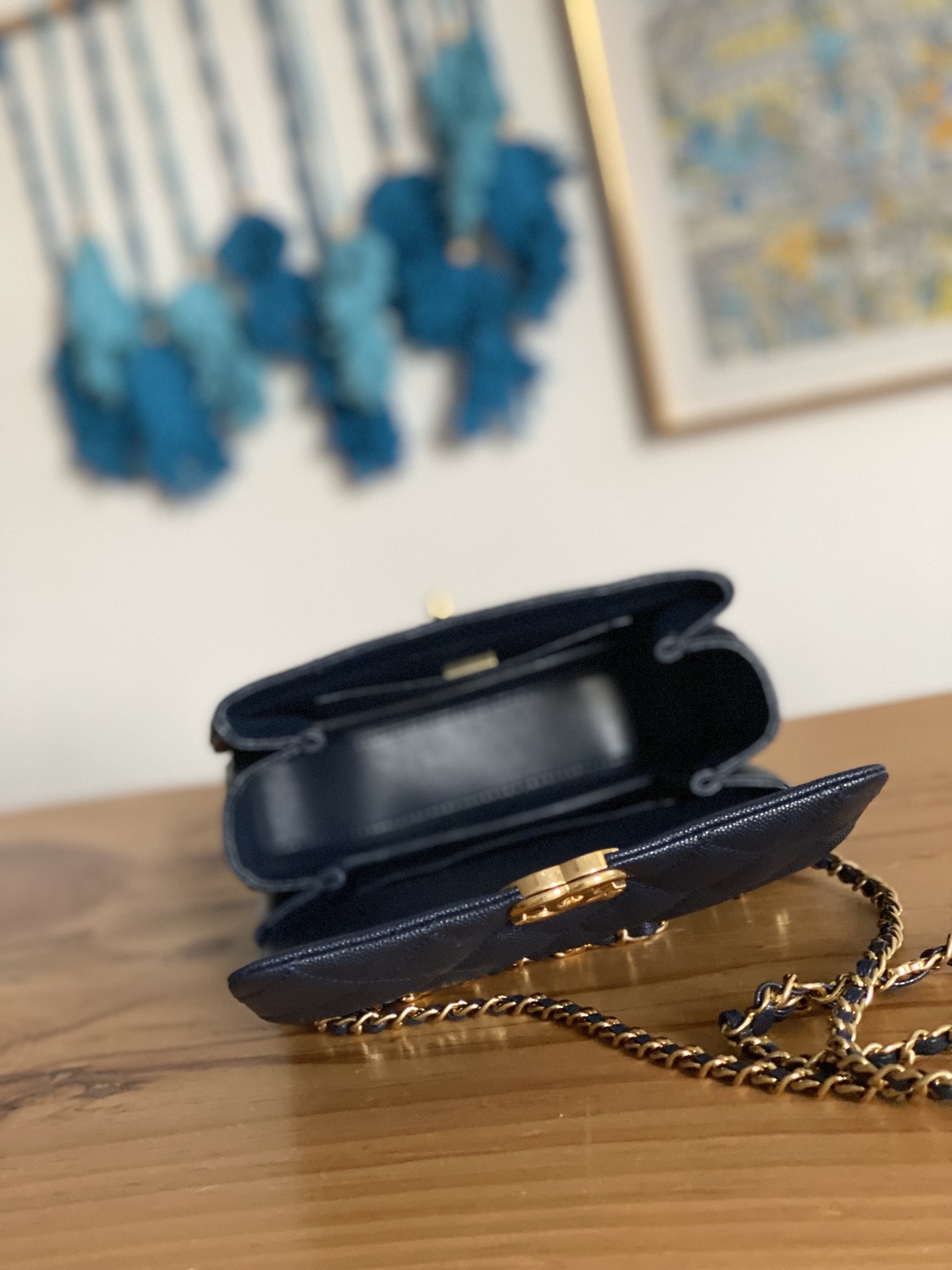 Handbag Chanel 3580 size 13*20*9.5 cm - vstockx