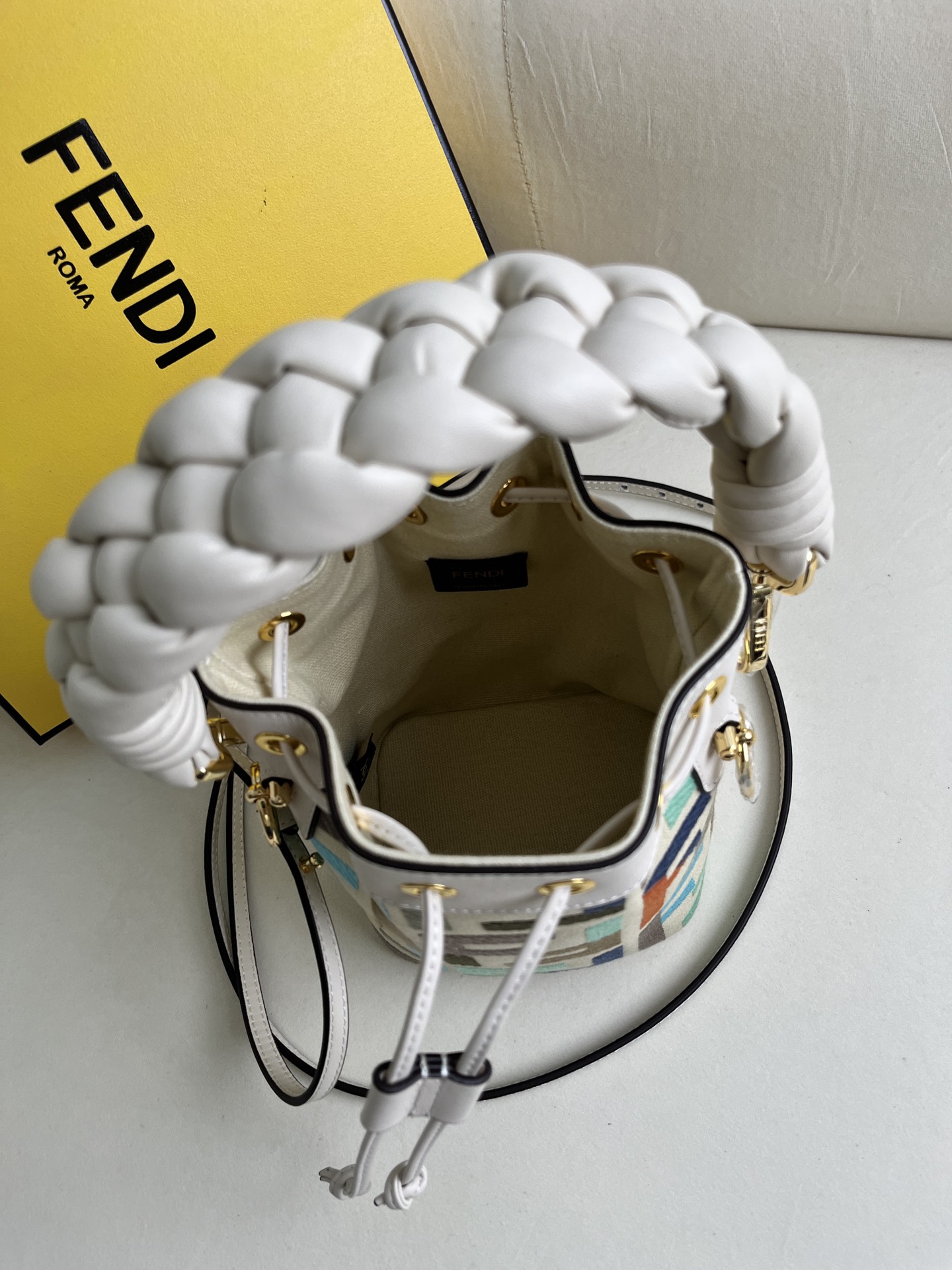 handbags FENDI 038 size:12*18*10cm - vstockx