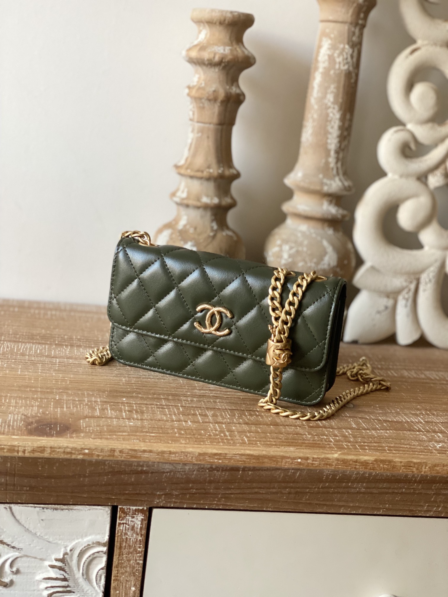 Handbag Chanel 81224 size 16 cm - vstockx