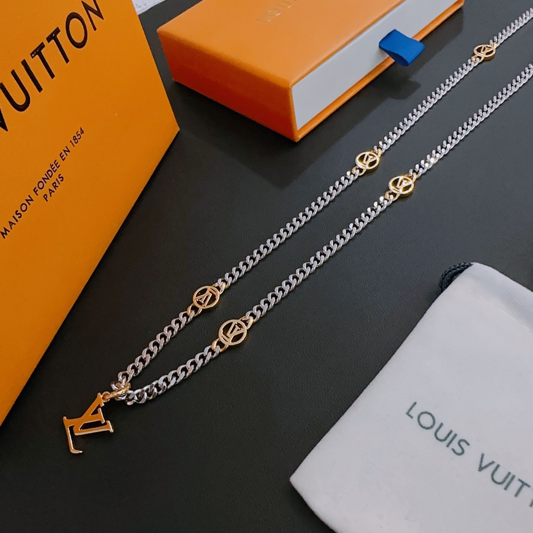 Jewelry Louis Vuitton 378 - vstockx