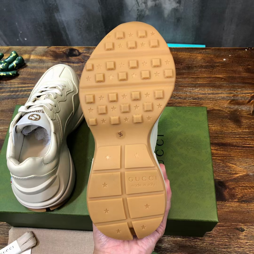 Gucci Rhyton sneaker 31 - vstockx
