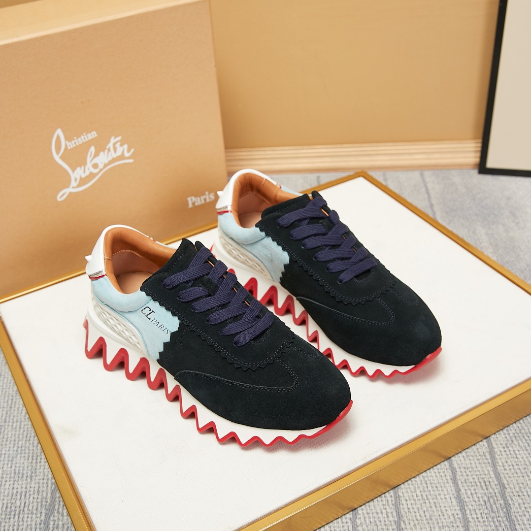 Christian Louboutin Loubishark Flat Sneakers 3 - vstockx