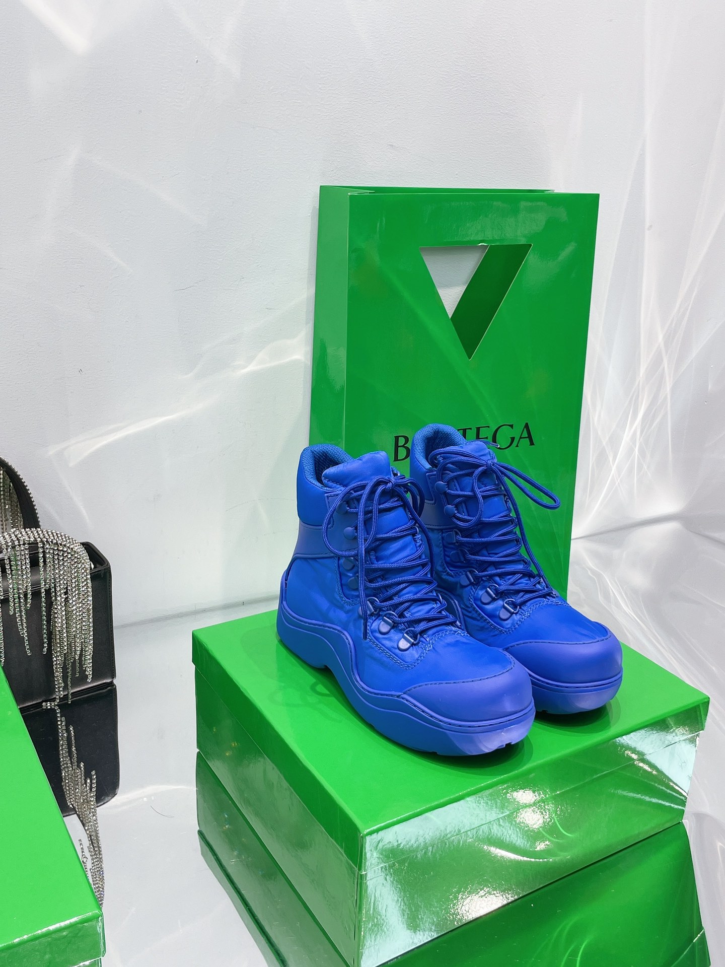 Bottega Veneta Puddle Bomber Lace-up Rubber And Shell Boots 6 - vstockx