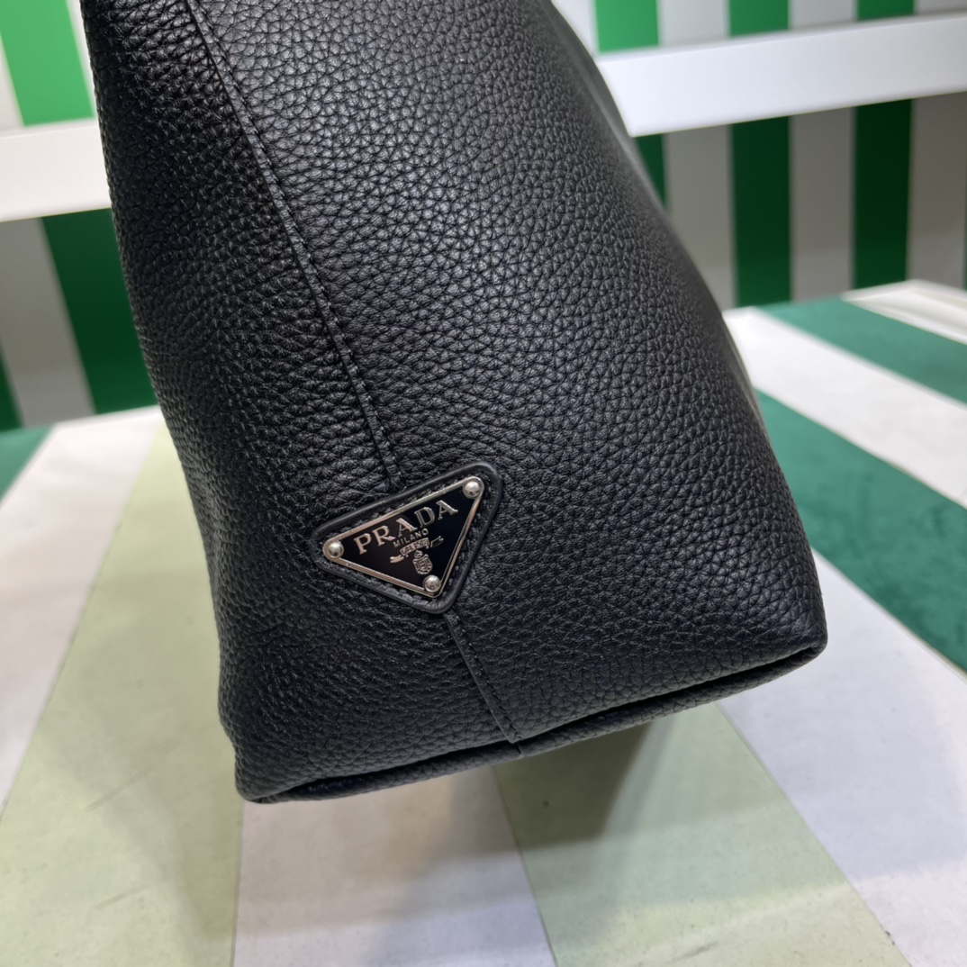 Handbags Prada 2VG109 size:35*14*39 cm - vstockx