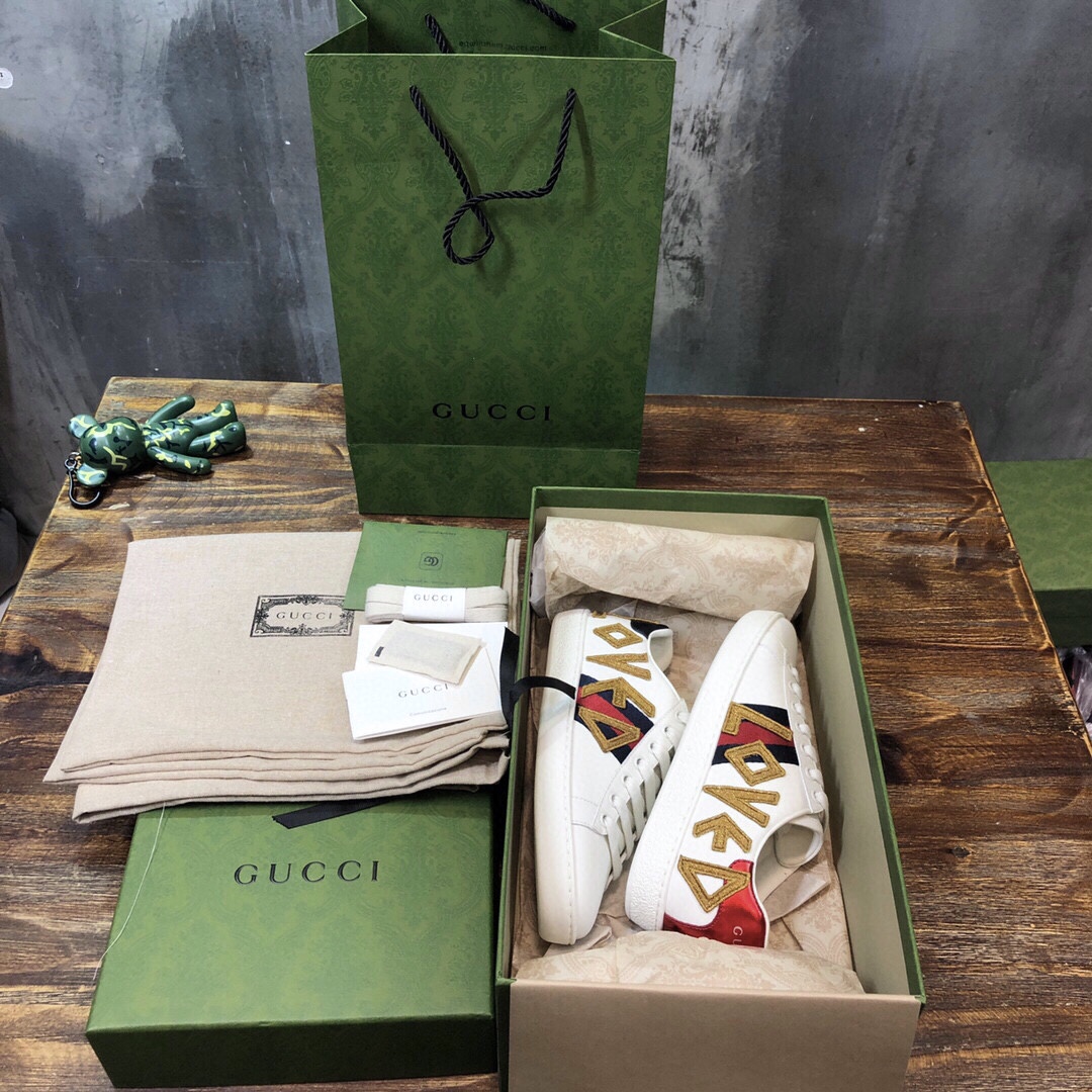 Gucci Ace Embroidered Love - vstockx