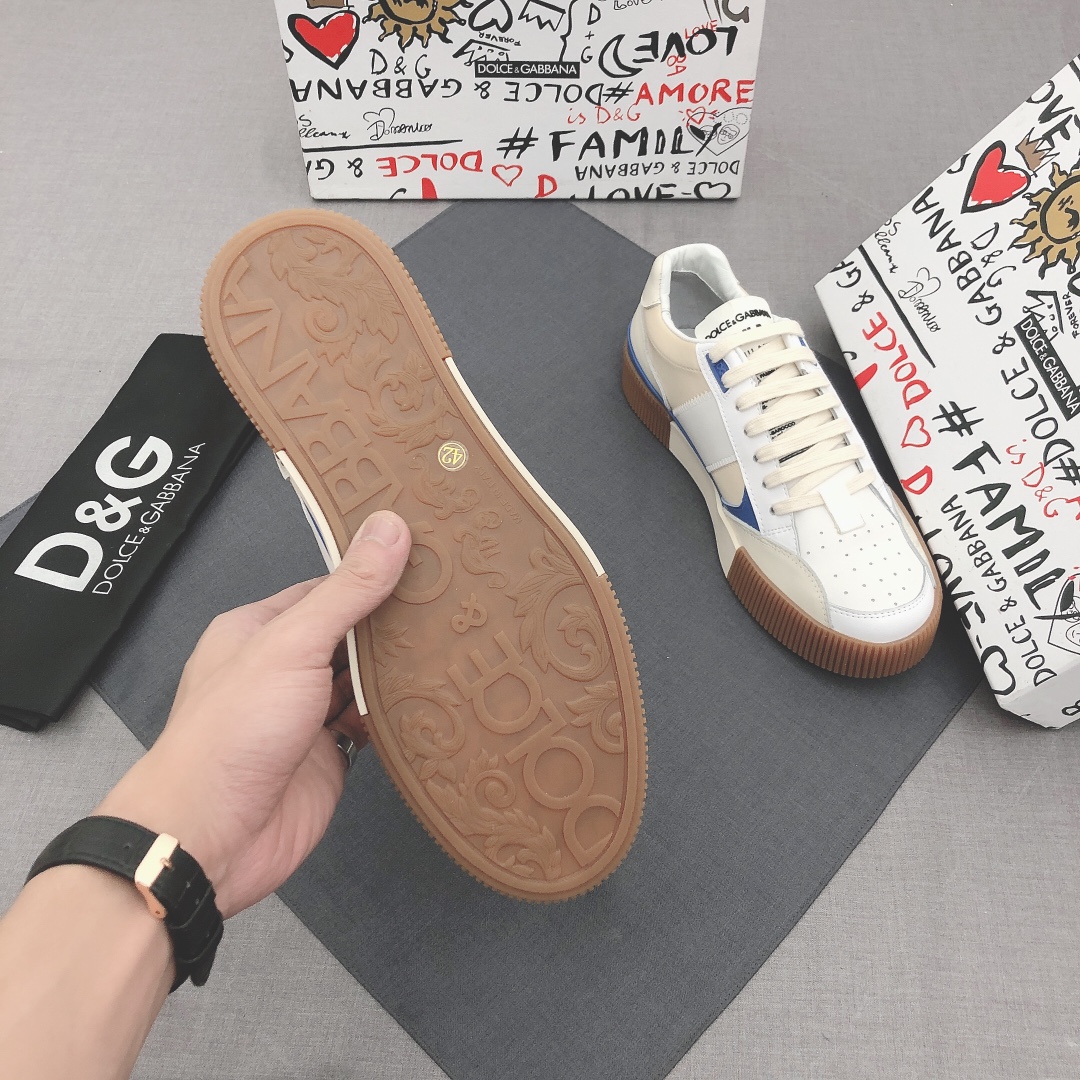 Dolce & Gabbana Low Tops Sneakers 57 - vstockx