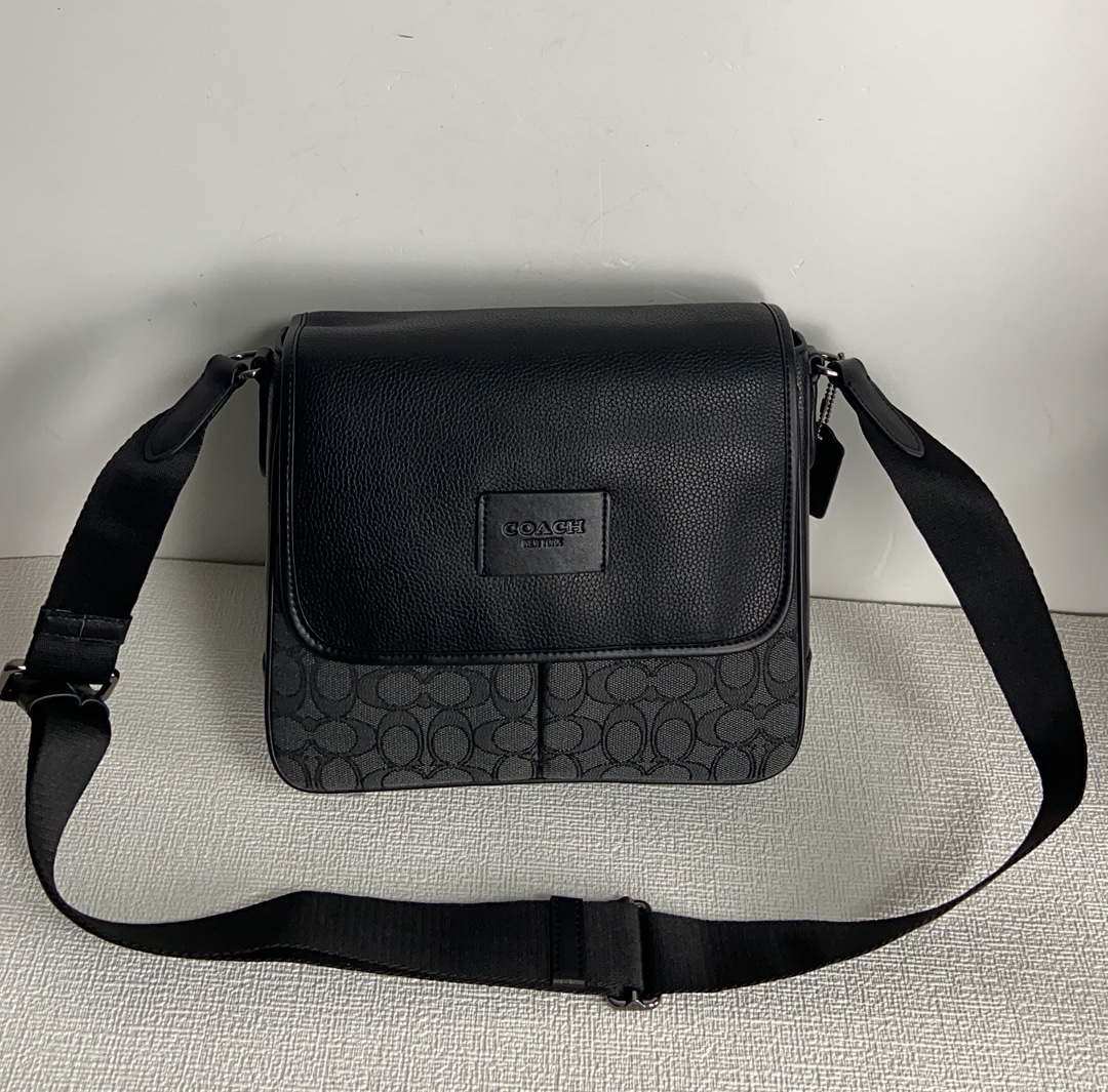 Handbags Coach CE534 size:26*20*7 - vstockx