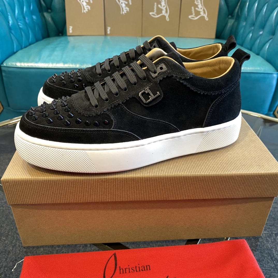 Christian Louboutin Happyrui Spikes Flat Sneakers 1 - vstockx