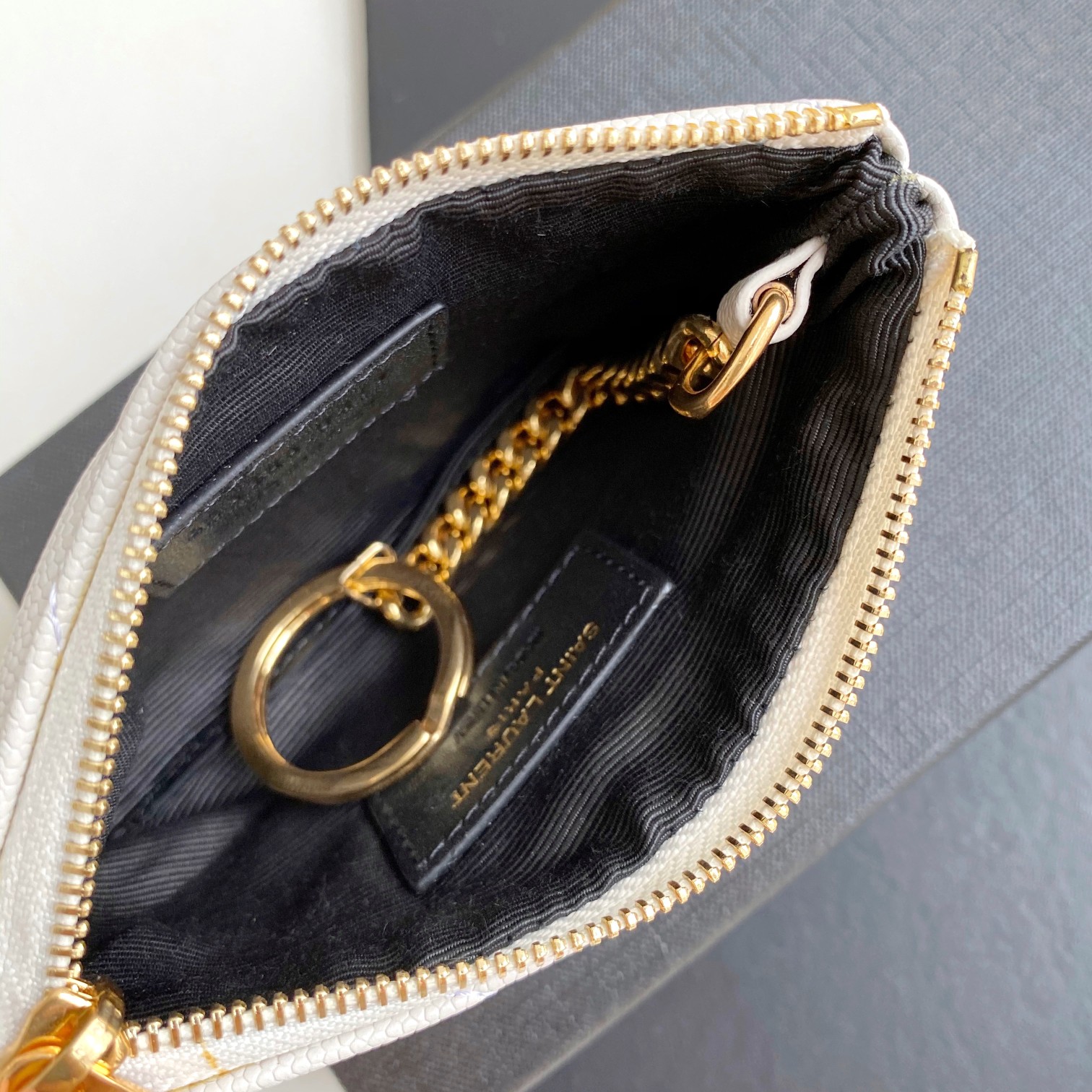 Handbags SAINT LAURENT 438386 size 13x7.5x2 cm - vstockx