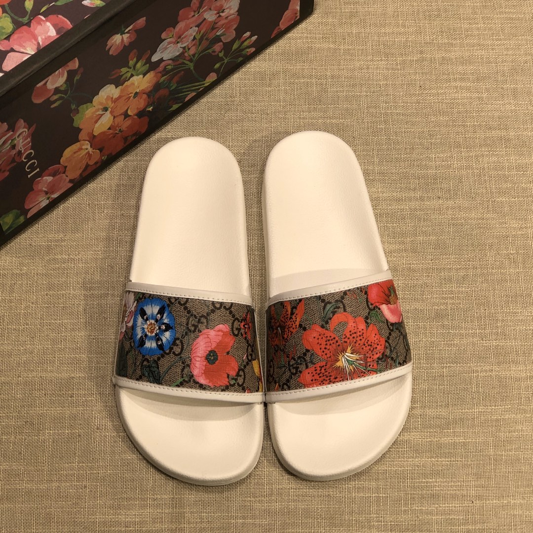 Gucci Slippers 19 - vstockx