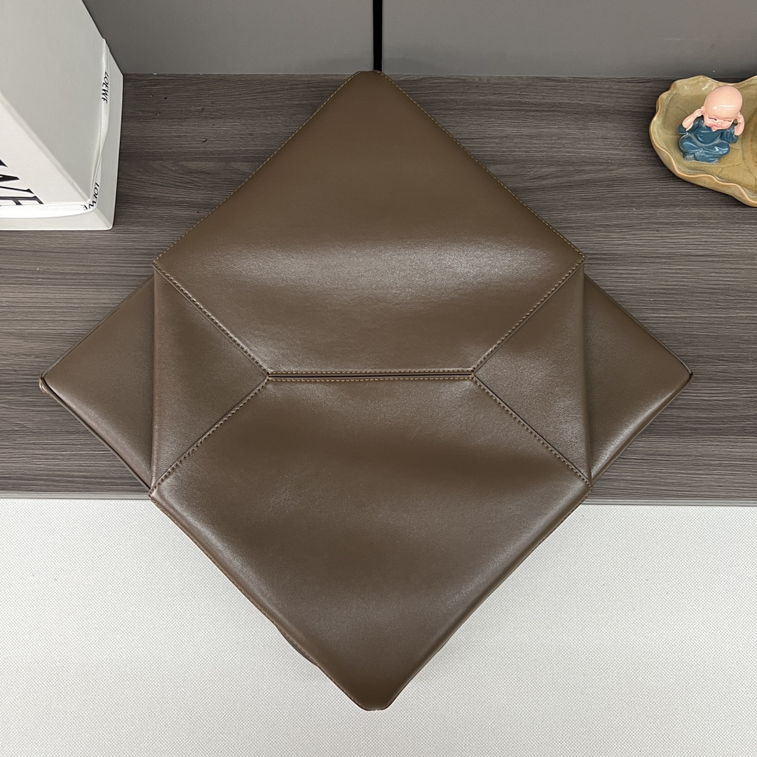 Handbags LOEWE Puzzle Fold 052321 size:42*18*41 cm - vstockx