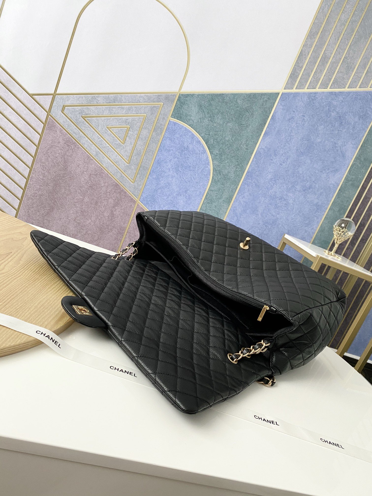 Handbag Chanel 94305 size 46.6x29x17 cm - vstockx