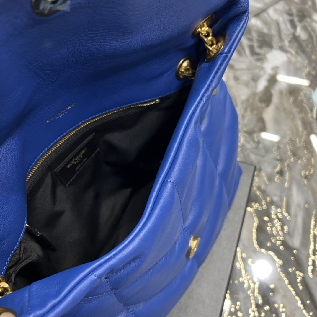 Handbags SAINT LAURENT 577476 size 29x17x11 cm - vstockx