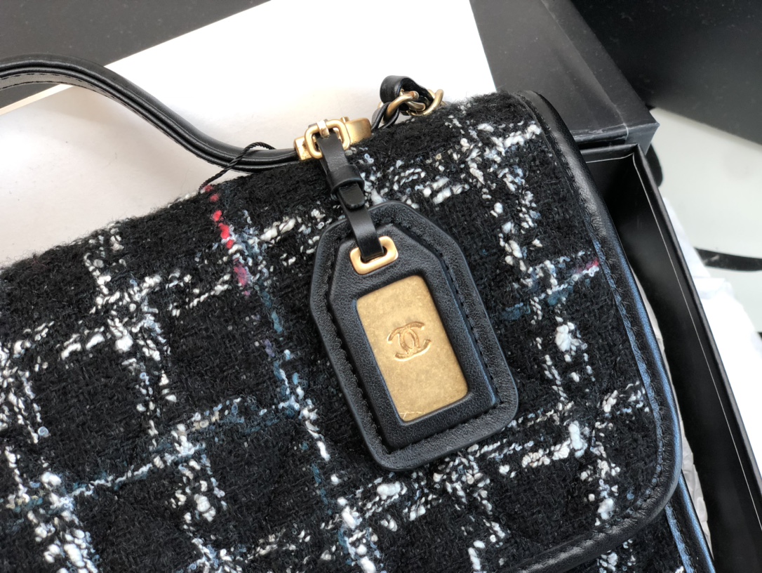 Handbag Chanel size 25*21*7* cm - vstockx