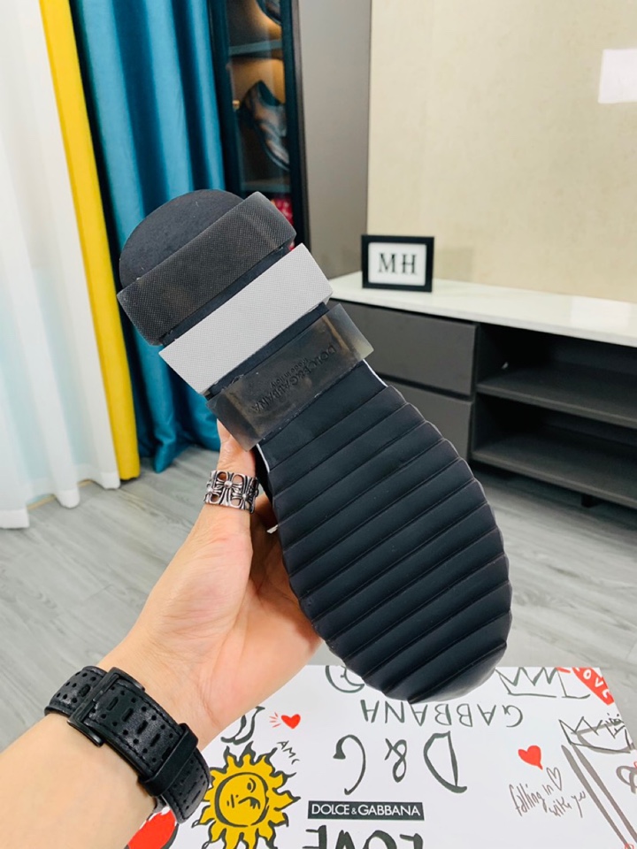 Dolce & Gabbana Sorrento 33 - vstockx