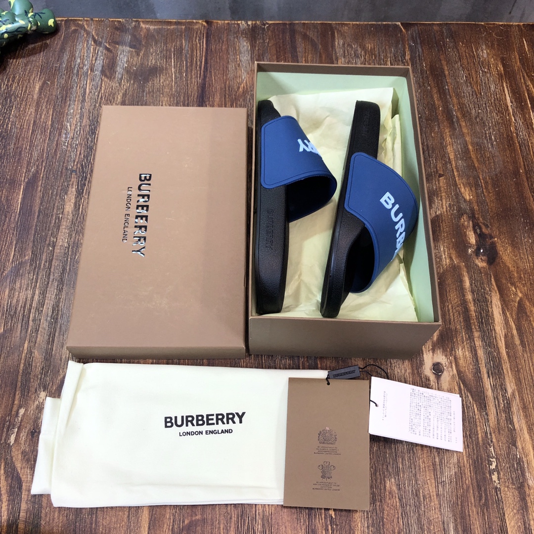 Burberry Slipper 4 - vstockx