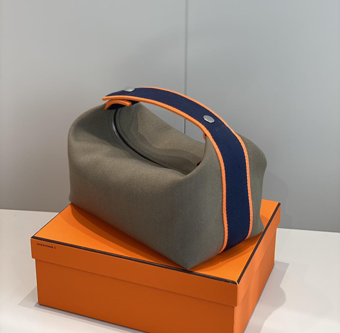 Handbags Hermes  -- size:25*21*14 cm - vstockx