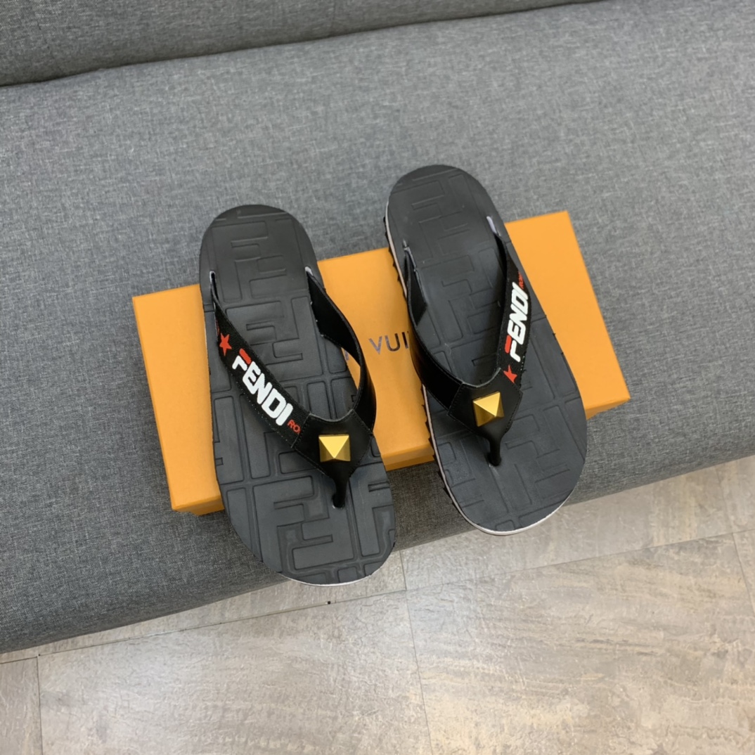 Fendi Slides 27 - vstockx