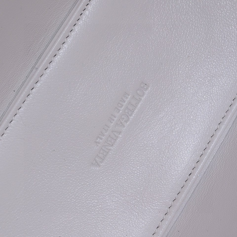 handbags Bottega Veneta 9894# SIZE:25*16*8CM - vstockx