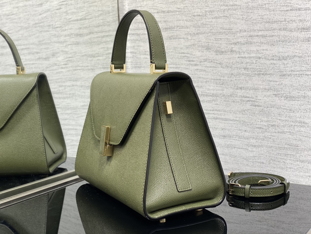 Handbag VALEXTRA size ** - vstockx