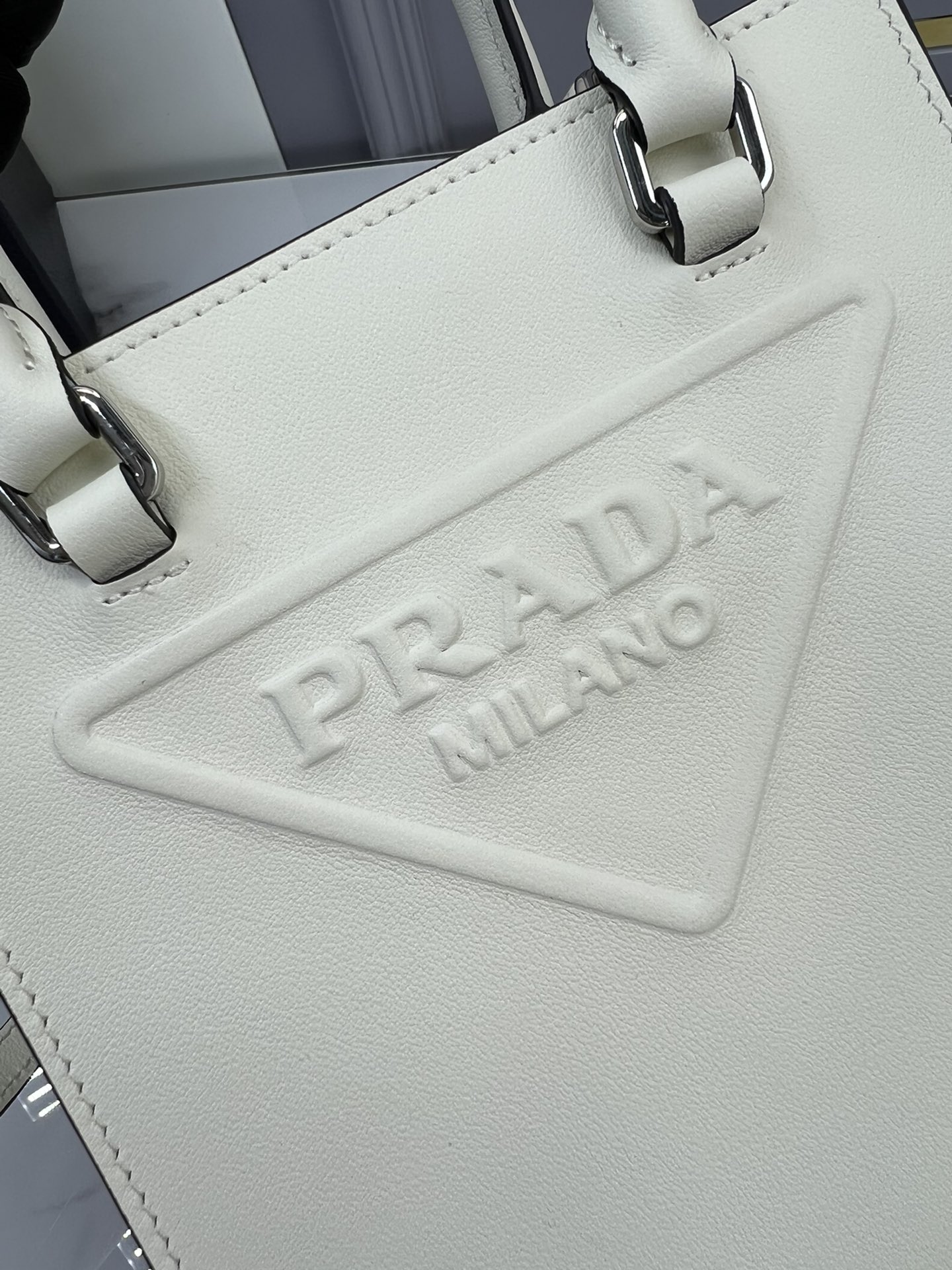 handbags prada 1BA333 17*19*6 - vstockx