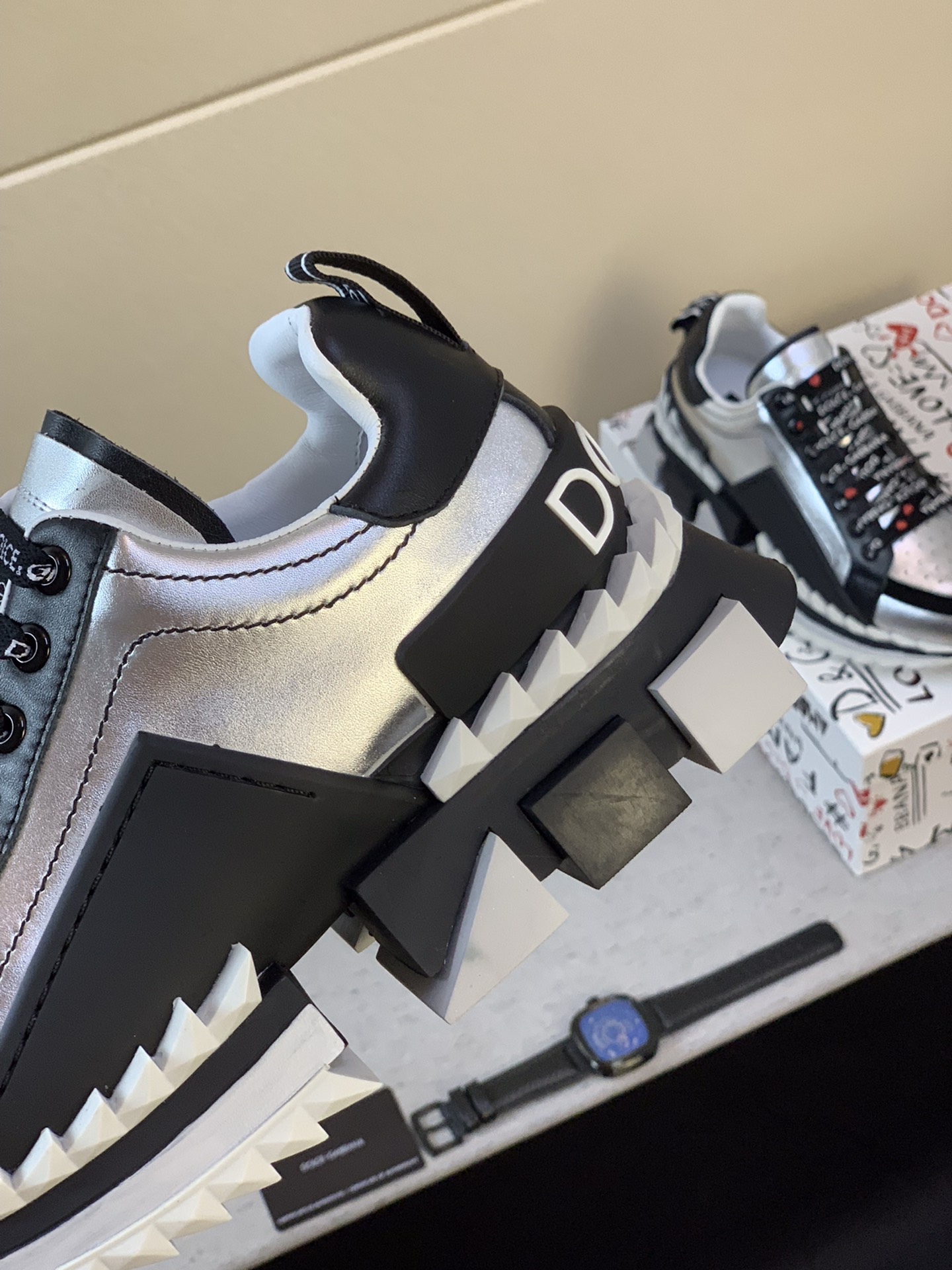 Dolce & Gabbana Low Tops Sneakers 34 - vstockx