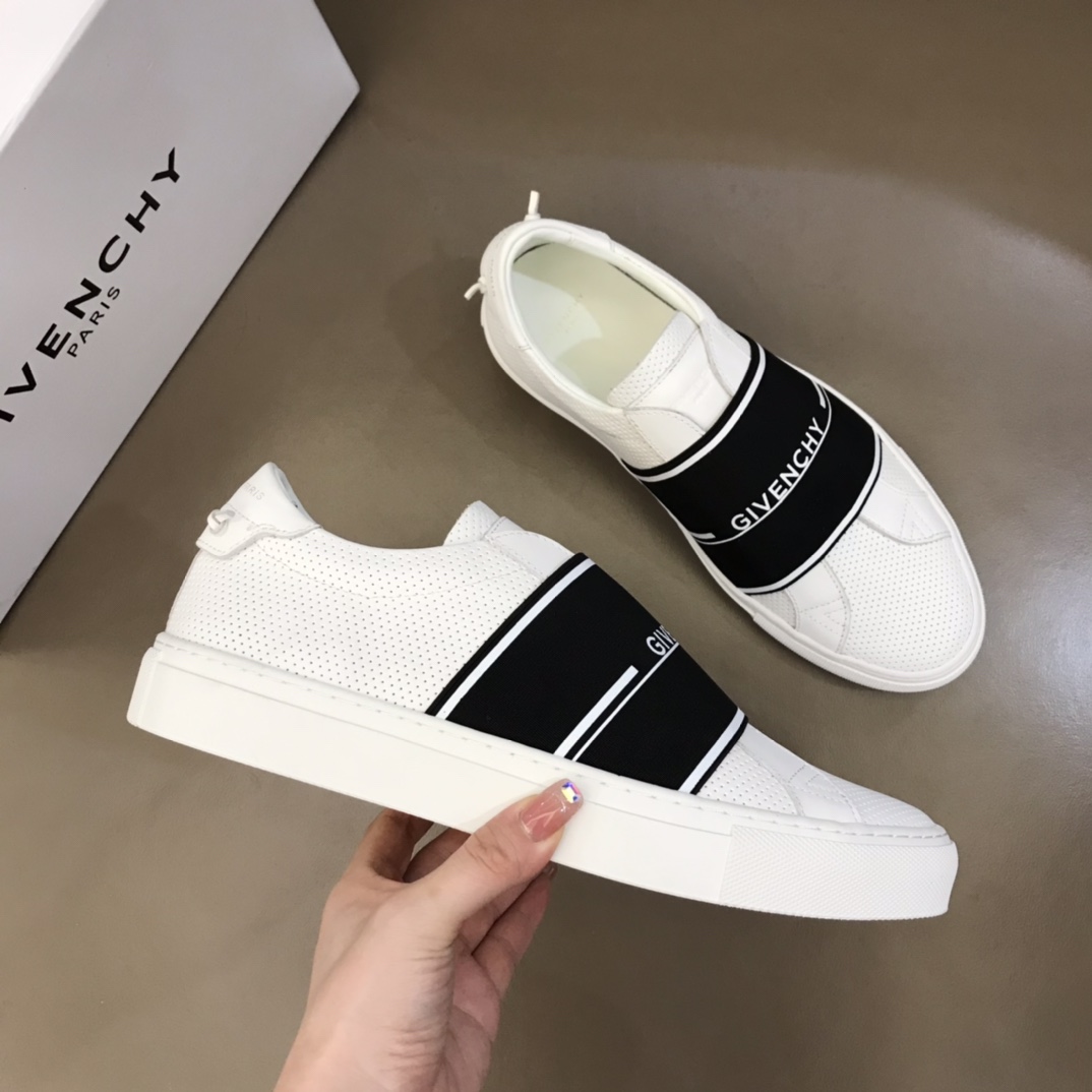 Givenchy Urban Street Logo-print Leather Sneakers 4 - vstockx