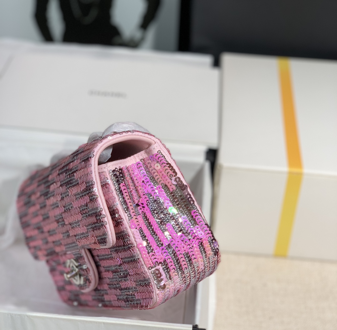 Handbag Chanel size 19 Cm - vstockx