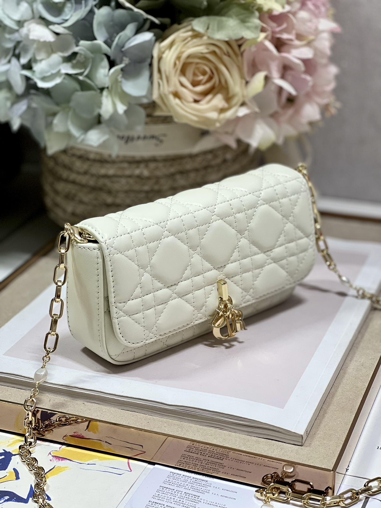 Handbag Dior 0977 size 18.5 x 10 x 4 cm - vstockx